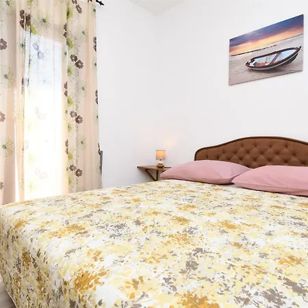 Biserka Apartamento