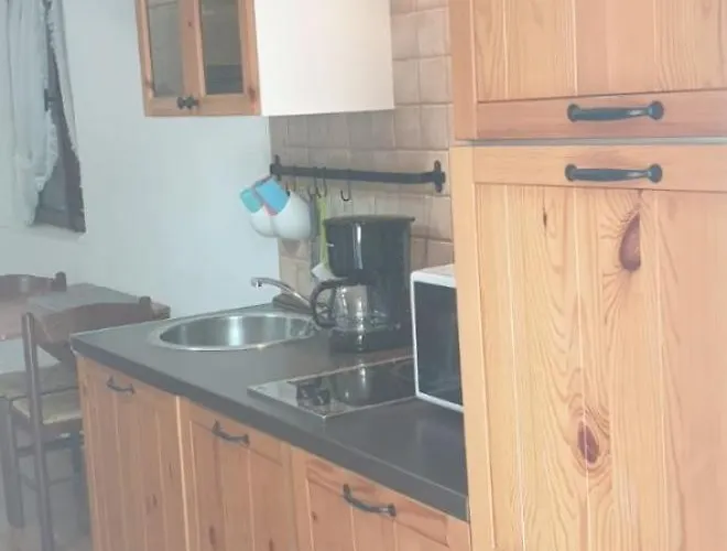 아파트 Biserka 트로기르